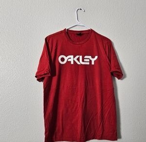 Oakley Bold Red Short Sleeve Tee Sz M